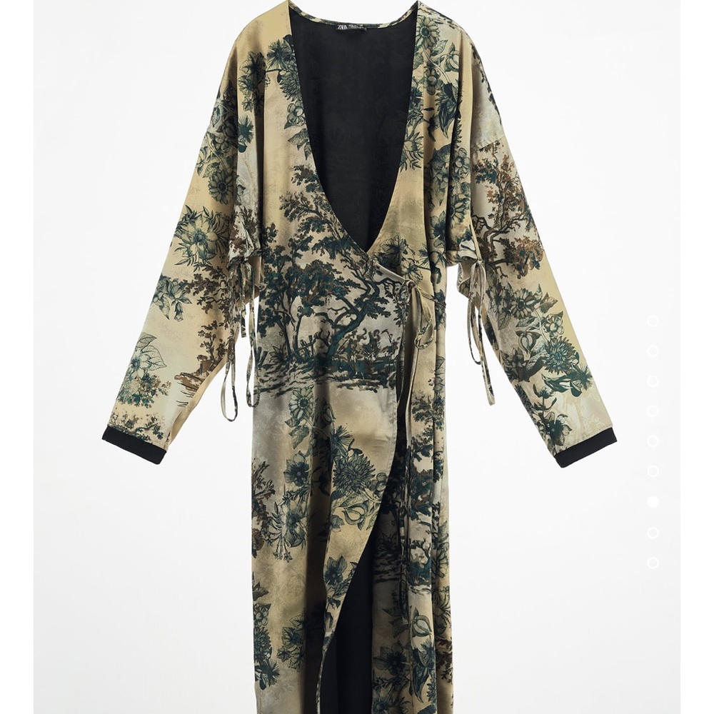 PRINTED WRAP ROBE